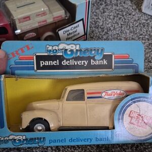 True Value '48 Chevy Panel Delivery Bank - Cream Die-Cast